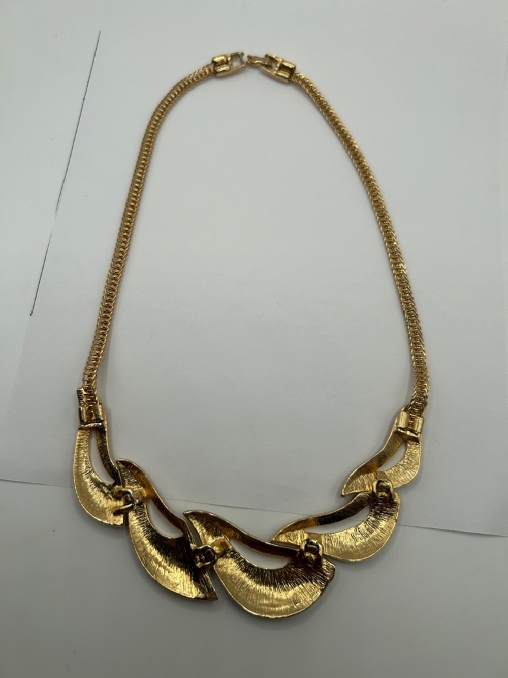 Vintage Gold Enamel Chain Necklace with Brown Tan Beige design - Picture 7 of 16